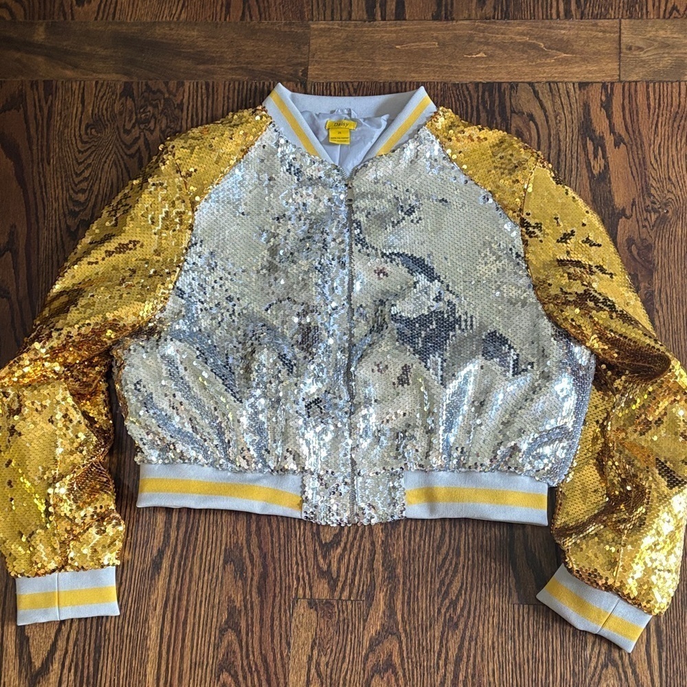 Daisy Silver and Gold Sequin Bomber Jacket - Picture 7 of 7